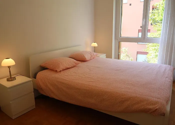 Apartment Montreux - Panorama By Interhome